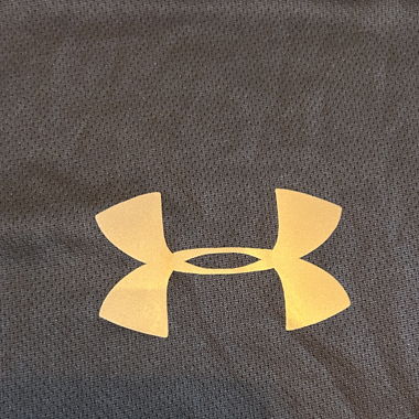 Under Armour tee