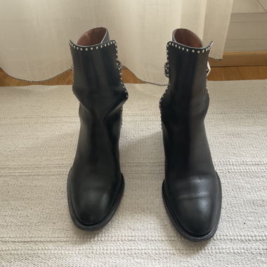 Givenchy Stiefel