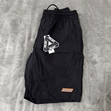 Short Palace Gassy Noir