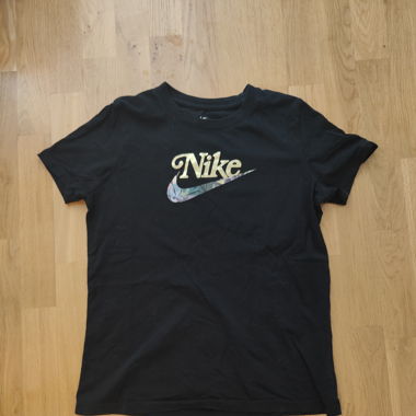 Tshirt NIKE