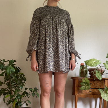 Langarm Minikleid
