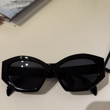 Sonnenbrille