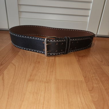 Cintura in pelle nera