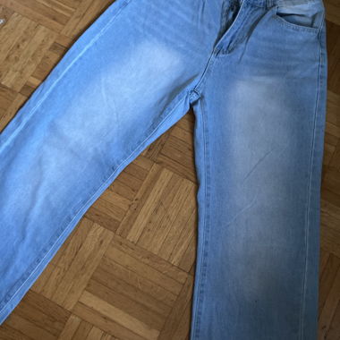Jeans blu a vita alta