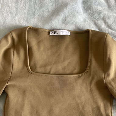Zara kaki long sleeve crop top