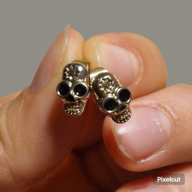Ohrstecker Ohrringe Totenkopf golden