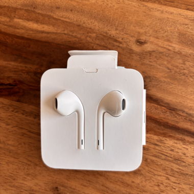 Apple Wired Earphones