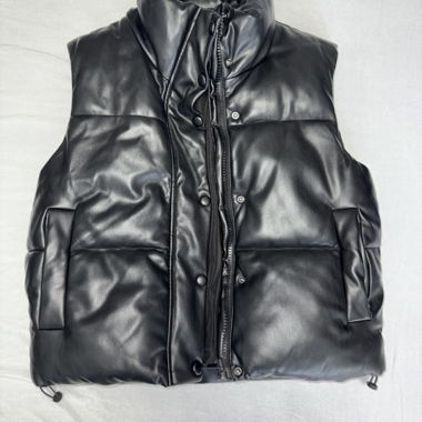 Zara Black Quilted Gilet