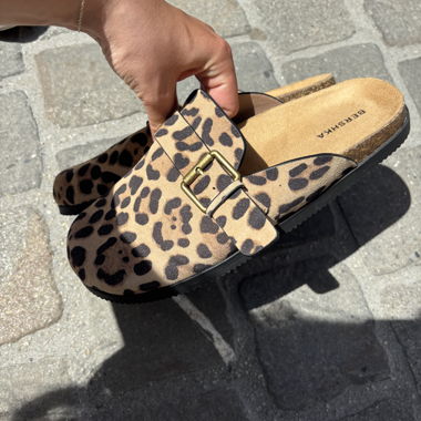 Scarpe mocassino Leopard Bershka