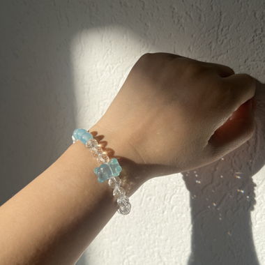 Natural crystal bracelet with herkimer diamond