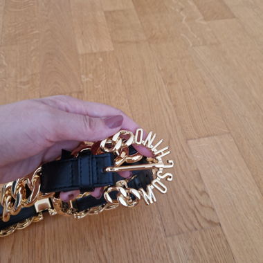 Statement Guertel mit Kette