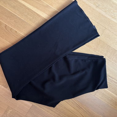 schwarze “Leggings” von Mango selten getragen