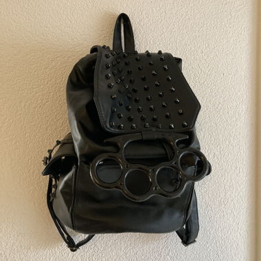 EMP Rucksack Schlagring ViXXsin