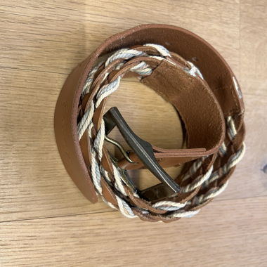 Geflochtenes Ledergurt