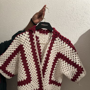 Habit fait mains crochet 