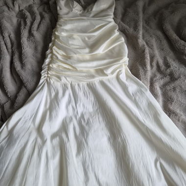 Abito da sera bianco di Cindy