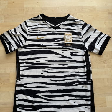 Nike Korea Jersey L