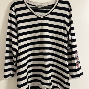 Gestreiftes Langarmshirt