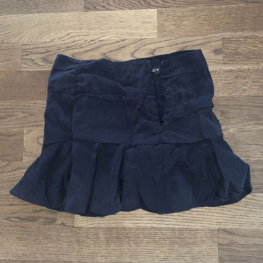 Black mini skirt