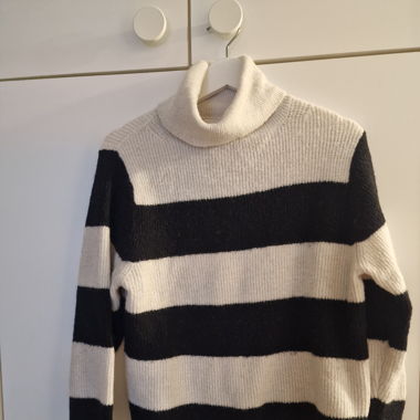Rollkragenpullover
