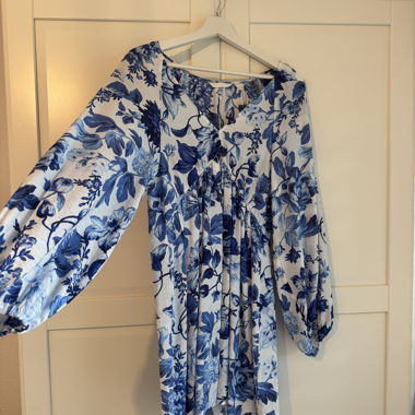 Summer Floral Dress, Size M, BRAND NEW!