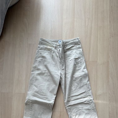 Weekday Jeans
