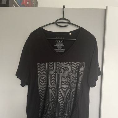 Guess T-Shirt L