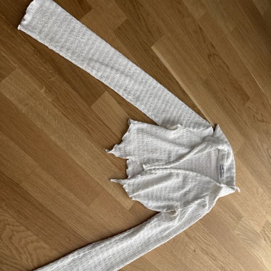 Long sleeves top