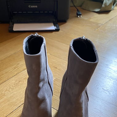 Bottines daim grises