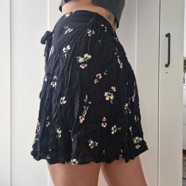 Schwarzer Tally Weijl Blumen Rock