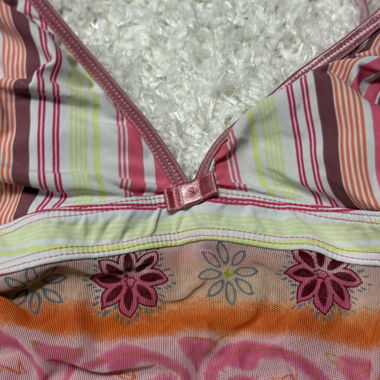 Top colorato y2k con collo halter