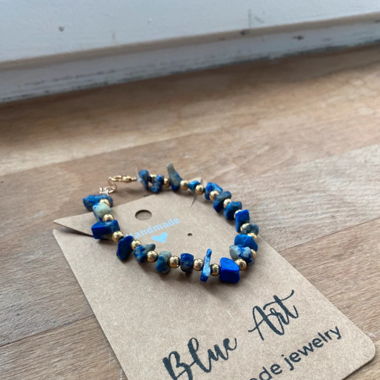 Bracelet en pierres précieuses bleu et or