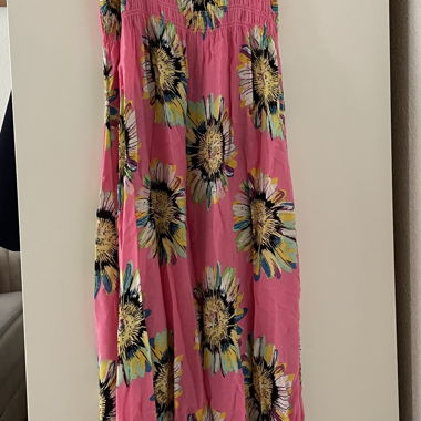 Robe maxi rose à motif floral