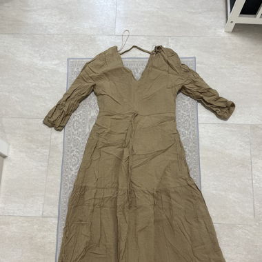 Braunes Kleid