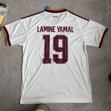 Maglia Spagna Trasferta Mondiale 2026 – Lamine Yamal