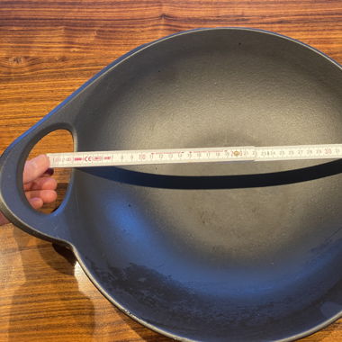Gusseisen-Wok