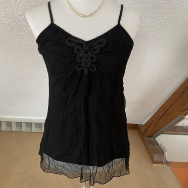 Schönes Top mit Tüllschicht Gr. 40 Street One