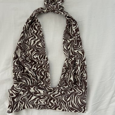 two colourd neckholder top