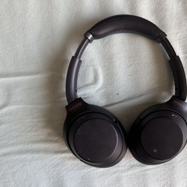 Sony. Kopfhörer WH-1000XM4