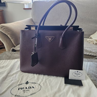 Prada Saffiano bag bordeaux