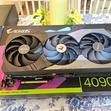 Gigabyte AORUS RTX 4090 GPU