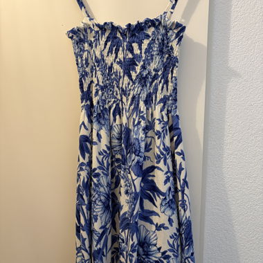Abito lungo blu con motivo floreale H&M