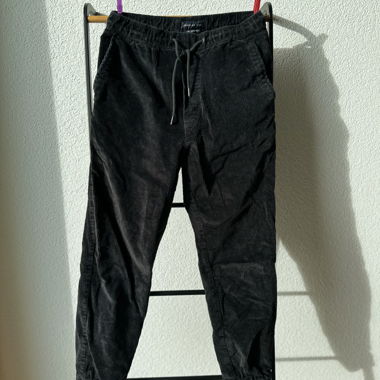 Stoffhose in Manchesterstoff