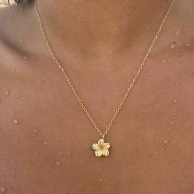 Goldene Blumenkette