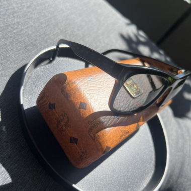 Lunettes de soleil MCM