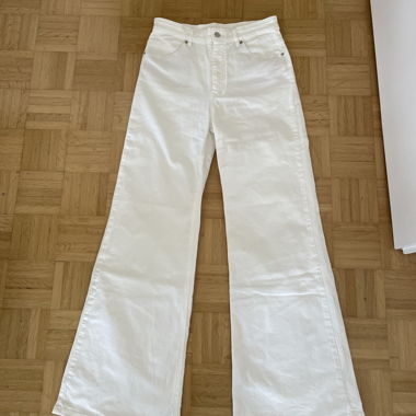 Weisse High-Waist Wide Leg Jeans Massimo Dutti