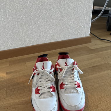 Nachmachung Jordan 4