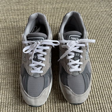 New Balance 991 v2 grey sneakers