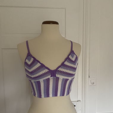 Top à bretelles rayé violet