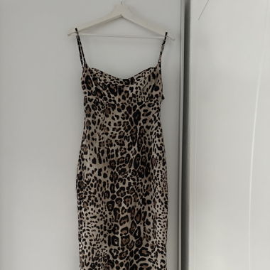 LEO MAXIKLEID